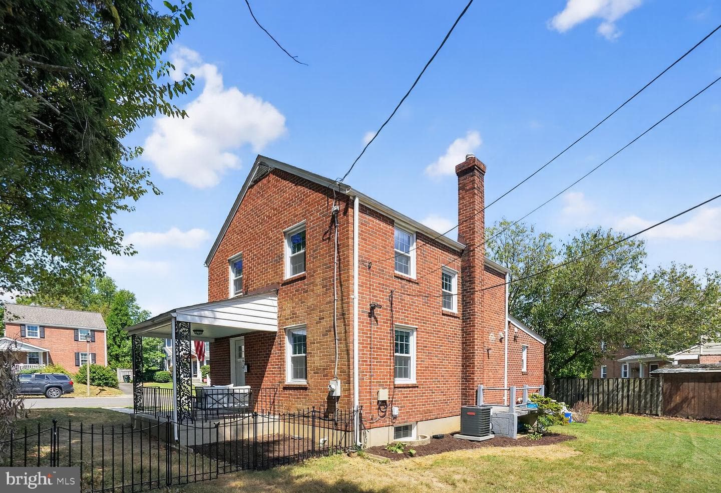 313 N Granada Street photo 25