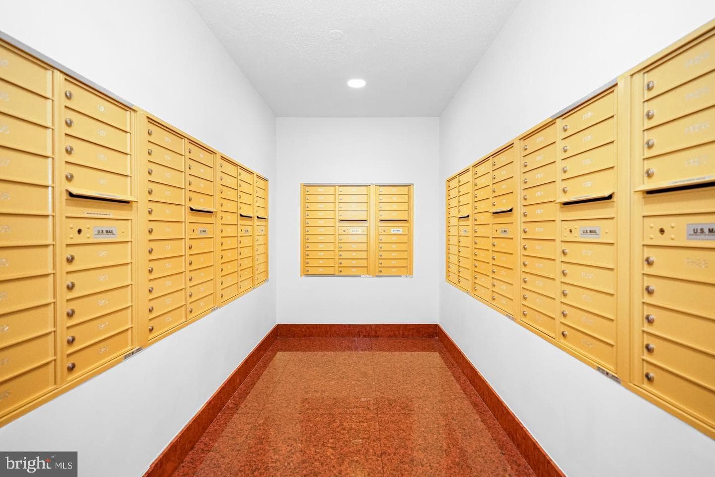 1530 Key Boulevard #221 photo 4