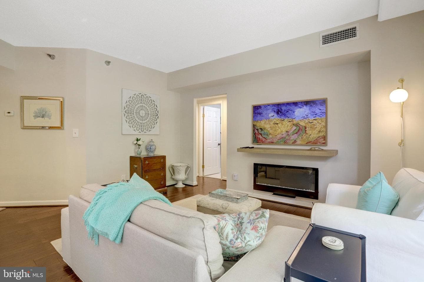 2400 Clarendon Boulevard #105 photo 16