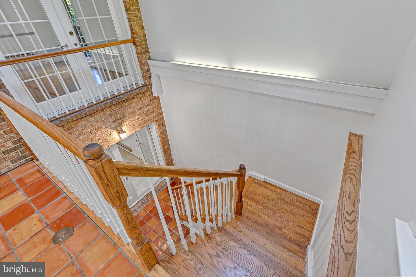2424 S Queen Street photo 21