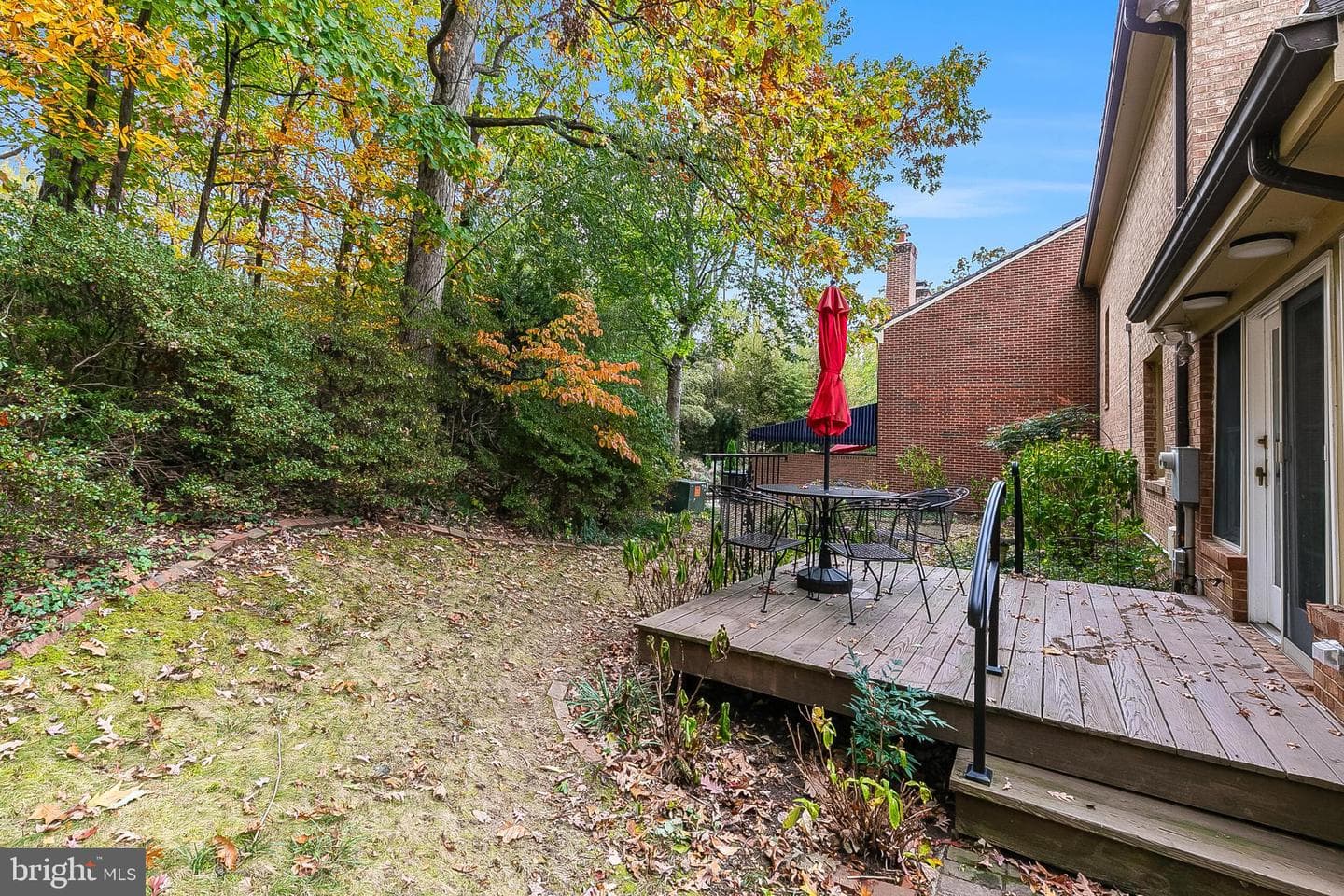 2424 S Queen Street photo 50