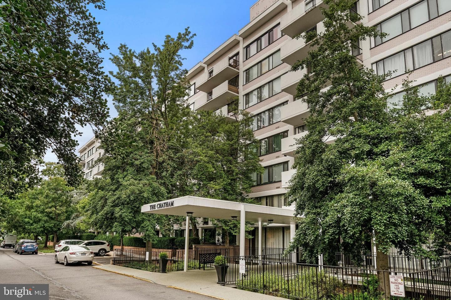 4501 Arlington Boulevard #408 photo 2