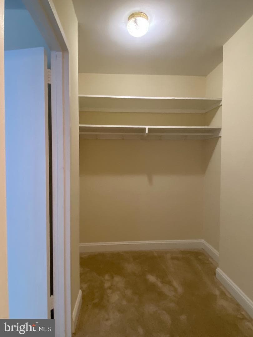 1121 Arlington Boulevard #526 photo 4