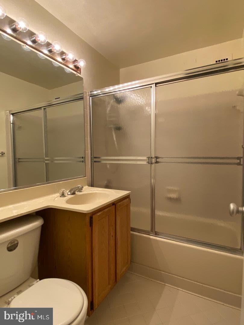 1121 Arlington Boulevard #526 photo 7