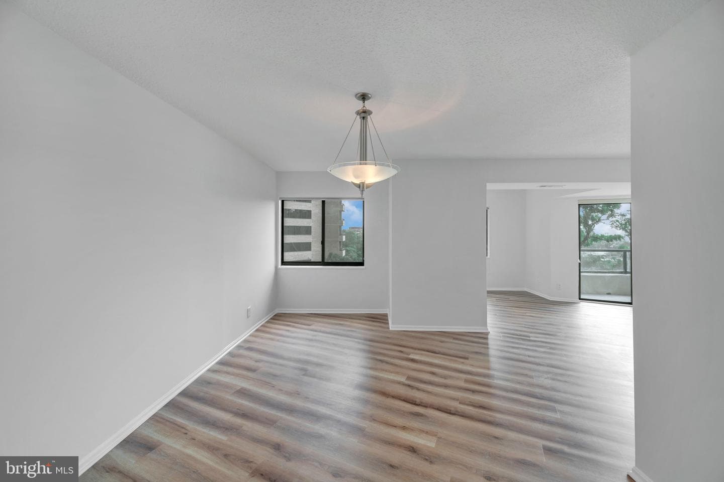 1600 N Oak Street #212 photo 20