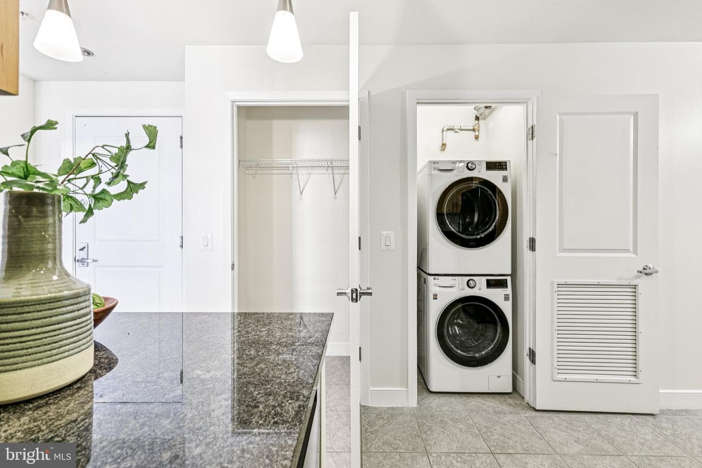 820 N Pollard Street #801 photo 14