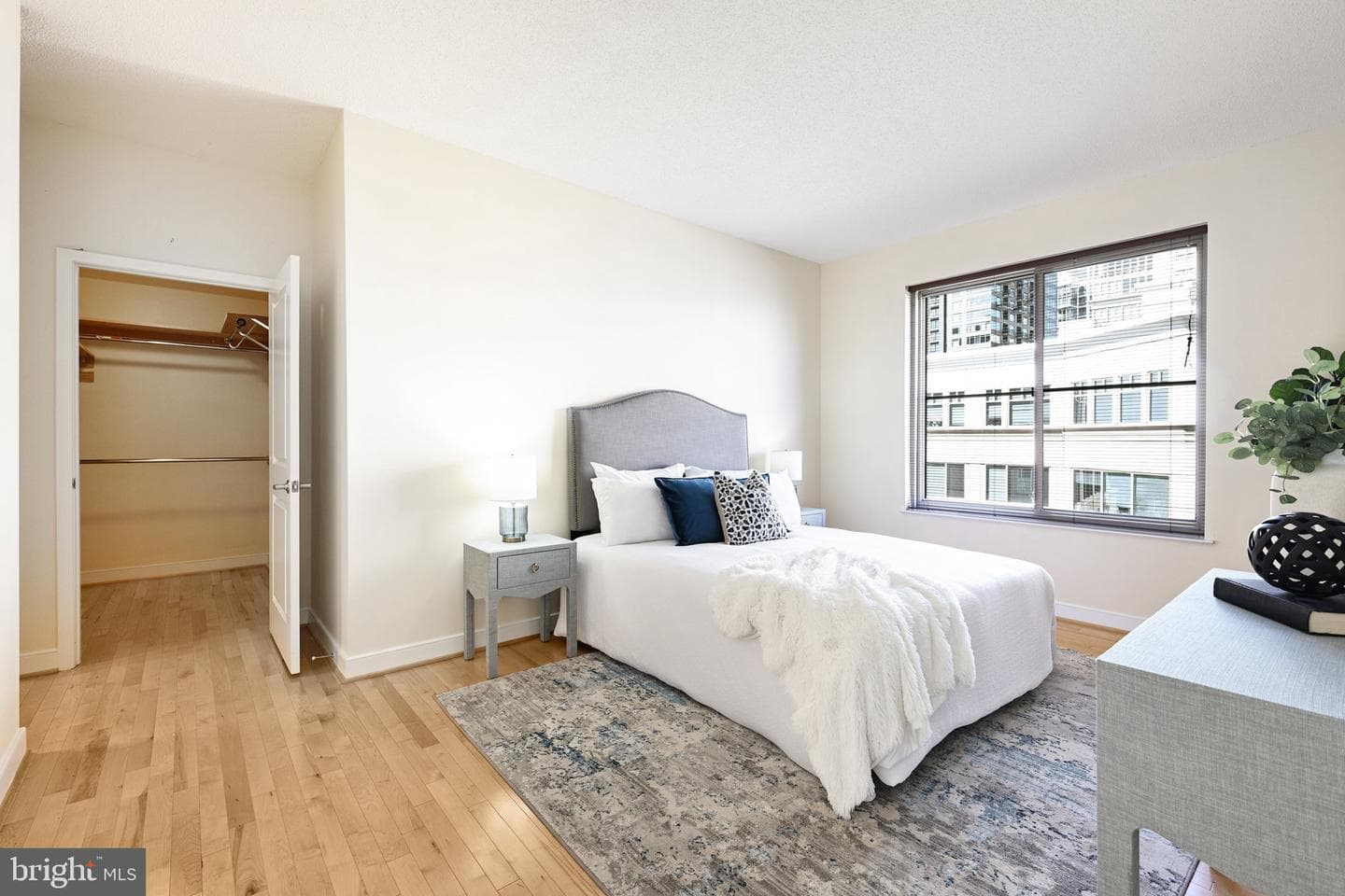 820 N Pollard Street #801 photo 24
