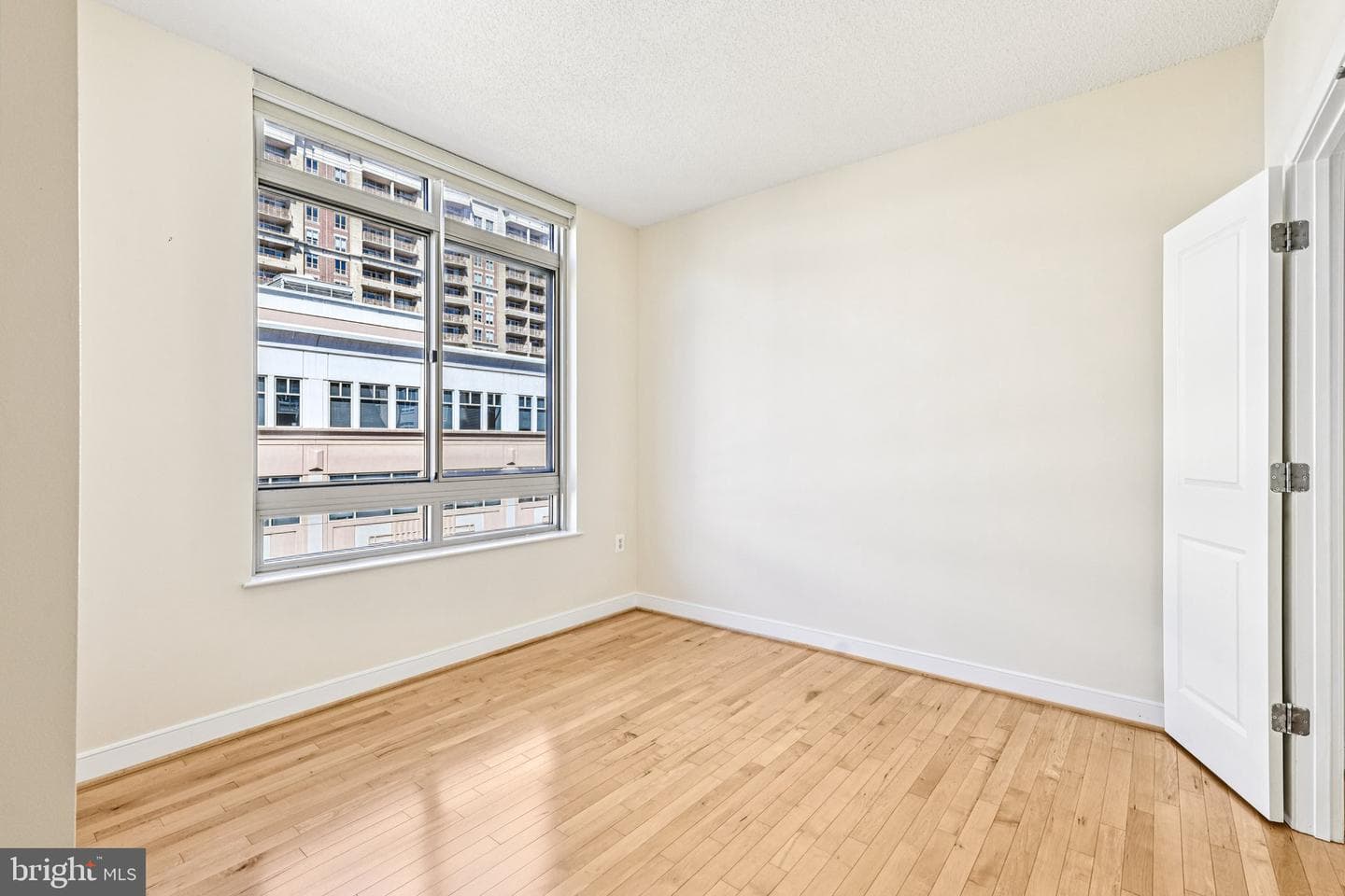 820 N Pollard Street #801 photo 38