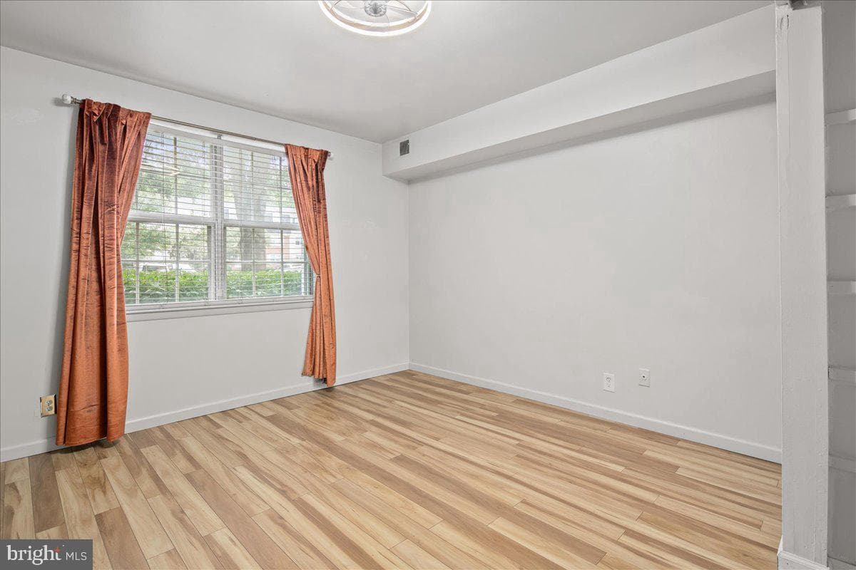 2833 S Wakefield Street #c photo 26