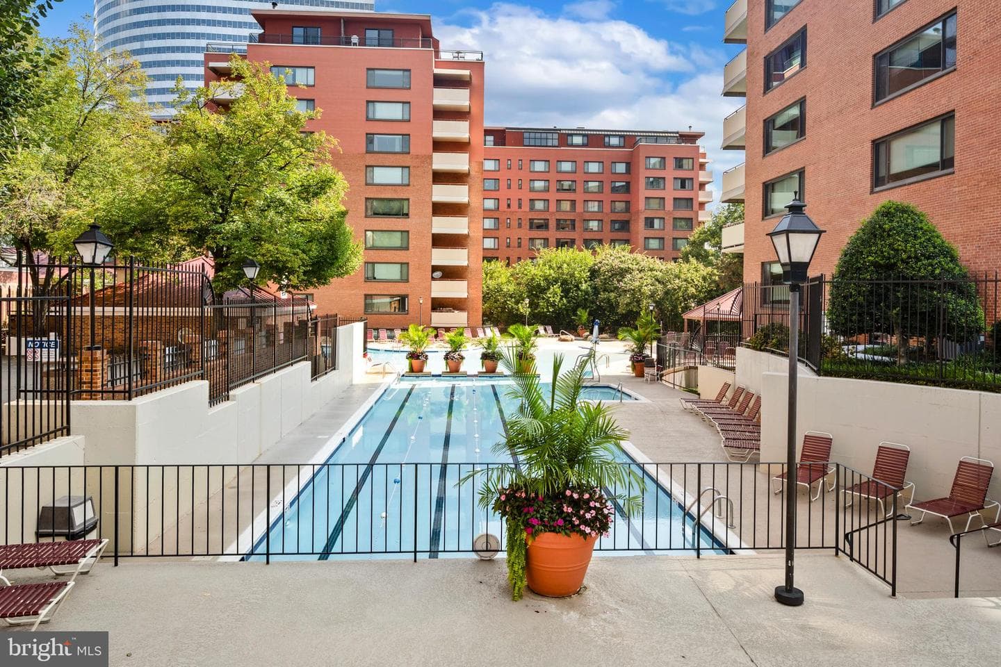 1021 Arlington Boulevard #240 photo 20