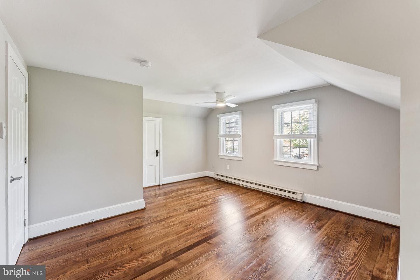 2153 N Taylor Street photo 24