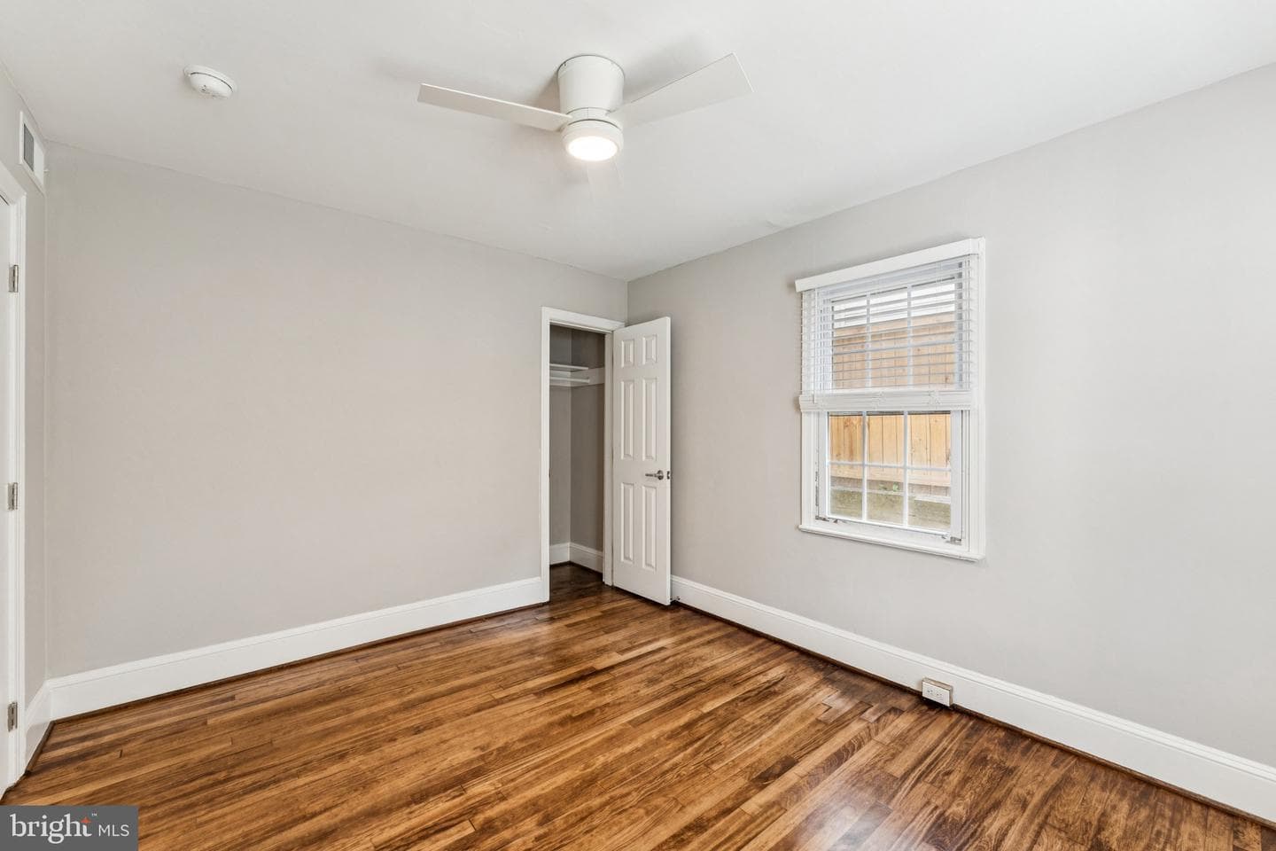 2153 N Taylor Street photo 9