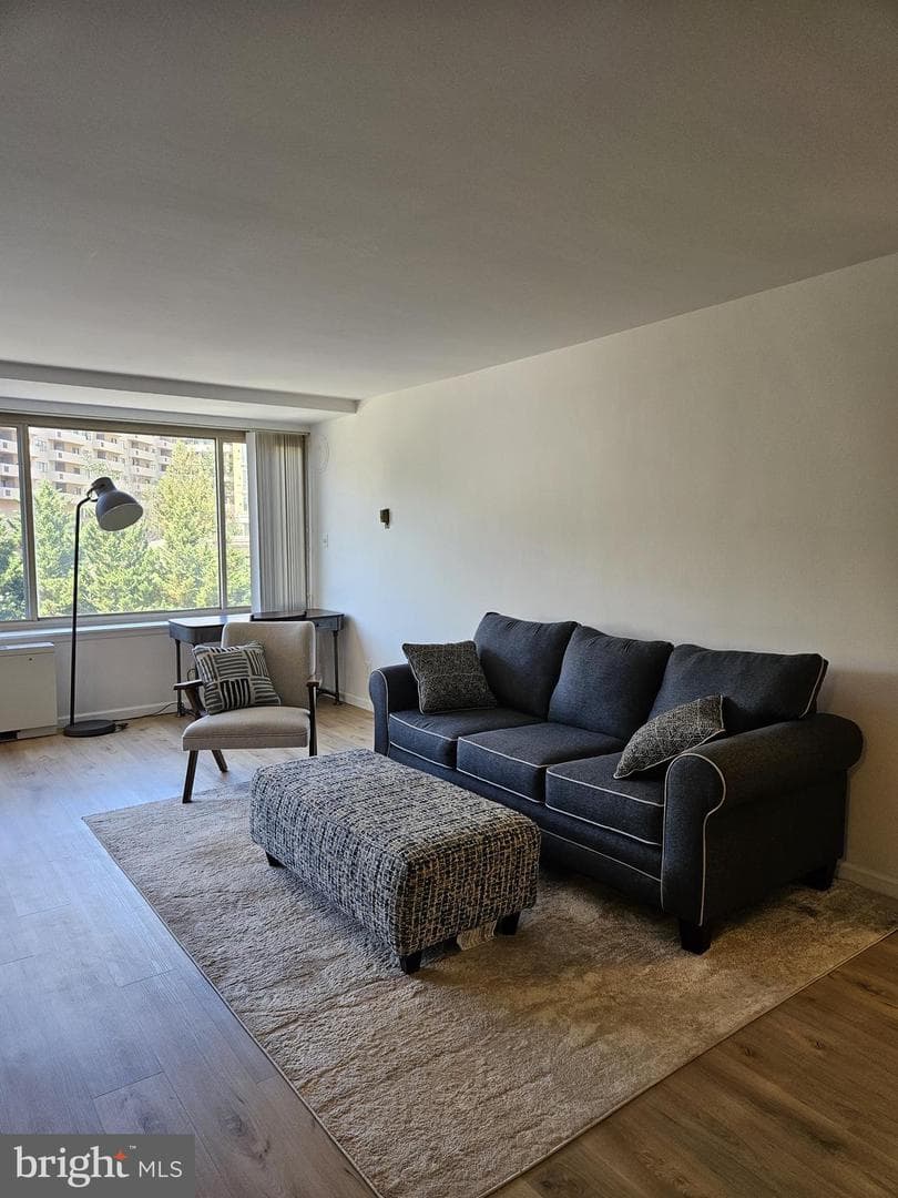 1210 N Taft Street #710 photo 5