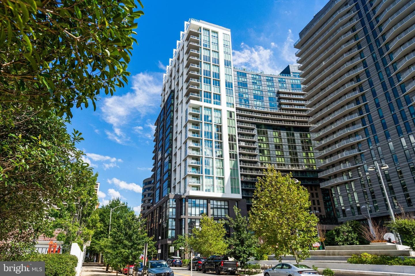 1781 N Pierce Street #1201 photo 1