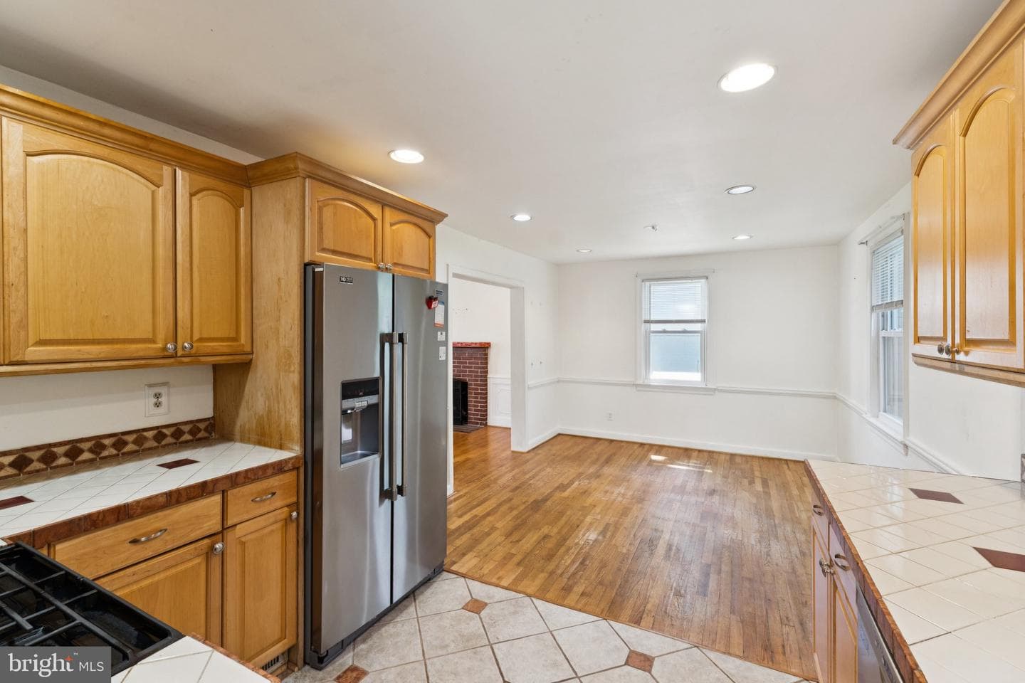 954 N Longfellow Street photo 14