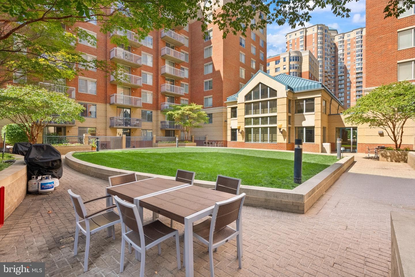 3830 9th Street N #208e photo 16
