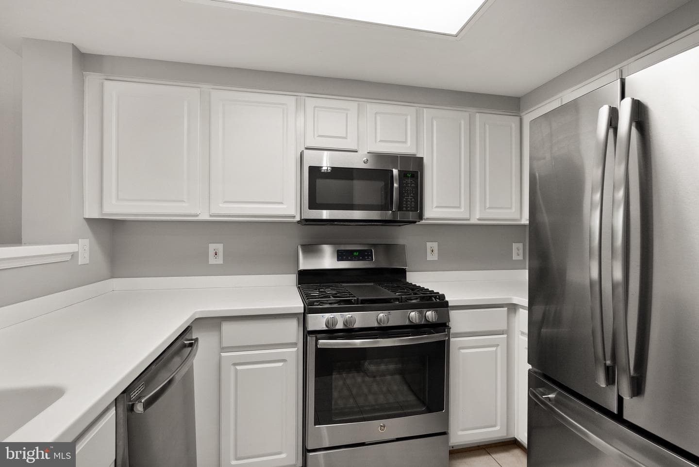 3830 9th Street N #208e photo 4