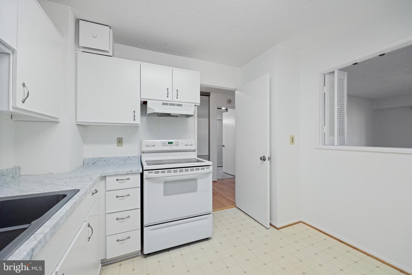 1600 N Oak Street #1233 photo 10