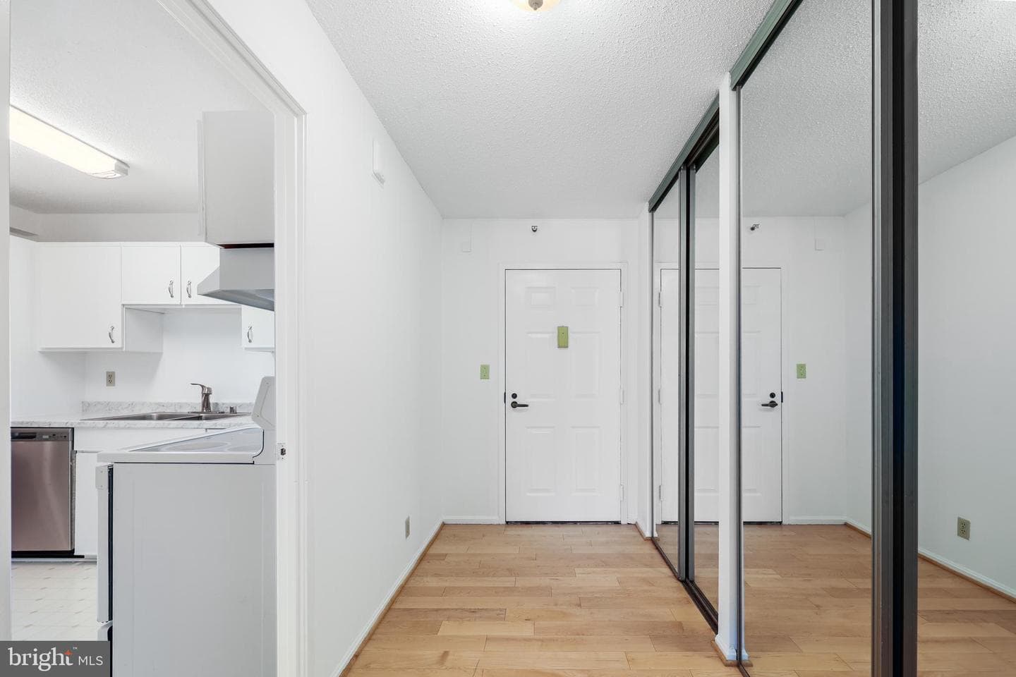 1600 N Oak Street #1233 photo 7