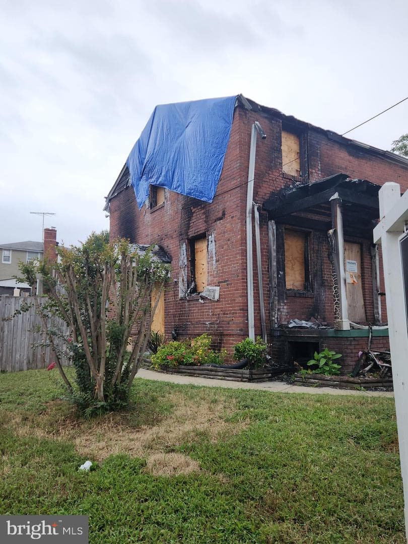2448 S Monroe Street photo 3