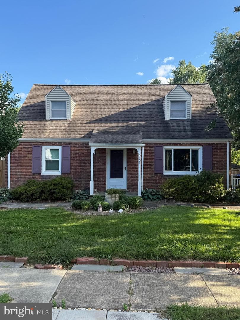 6404 27th Street N photo 2