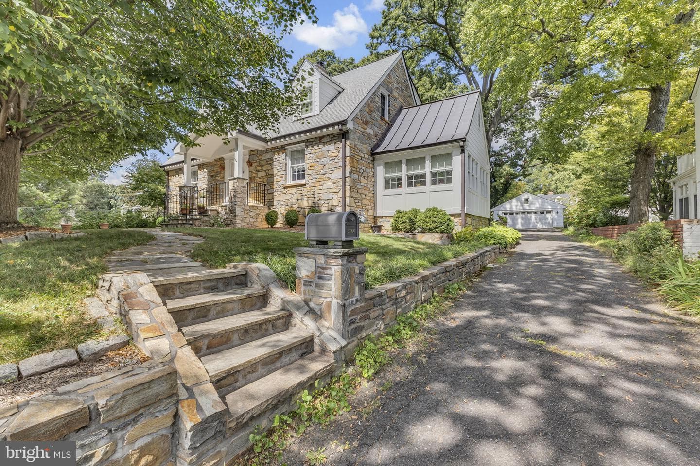 6223 Langston Boulevard photo 1