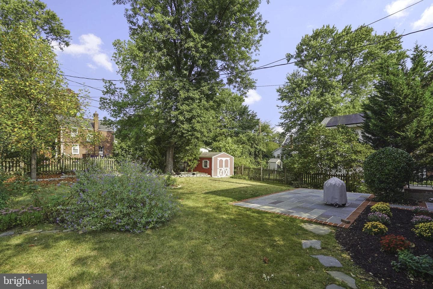226 N Edison Street photo 6