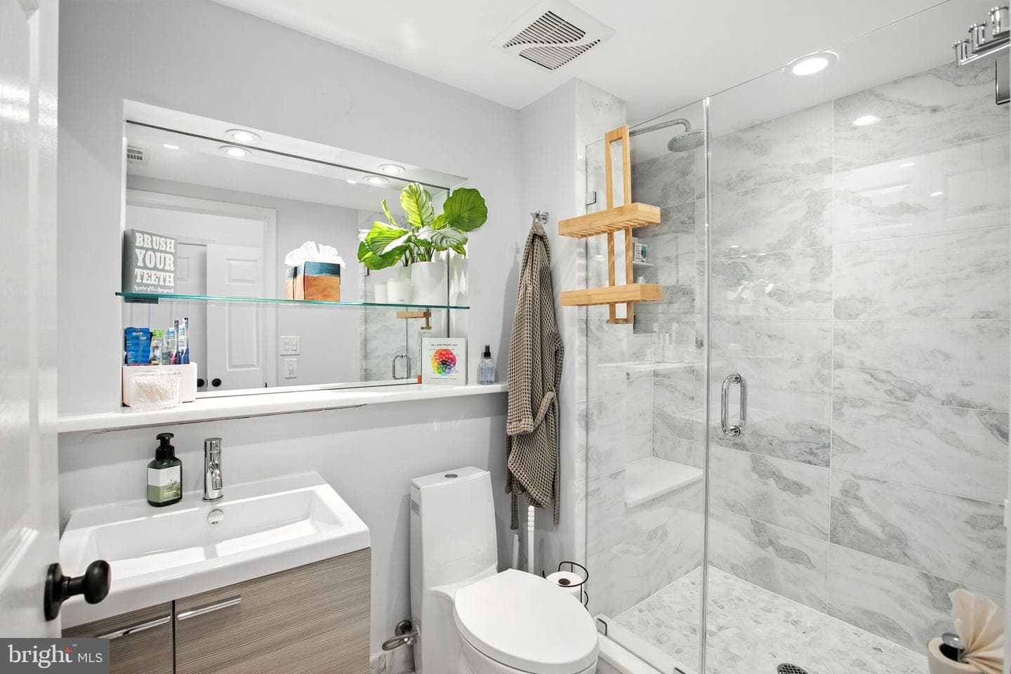 1050 N Taylor Street #1-709 photo 22