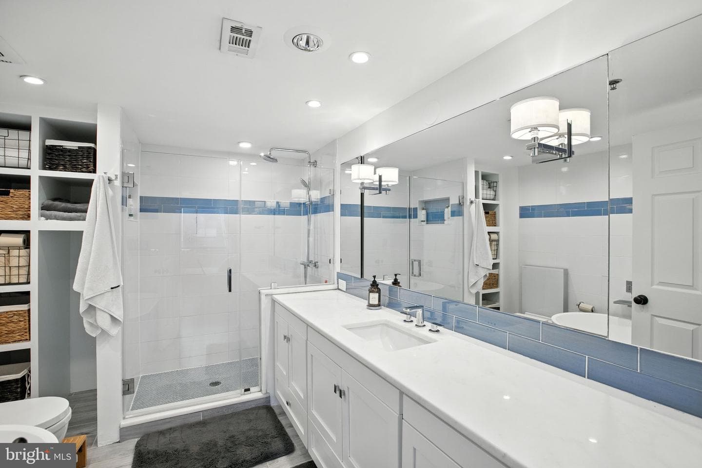 1050 N Taylor Street #1-709 photo 23