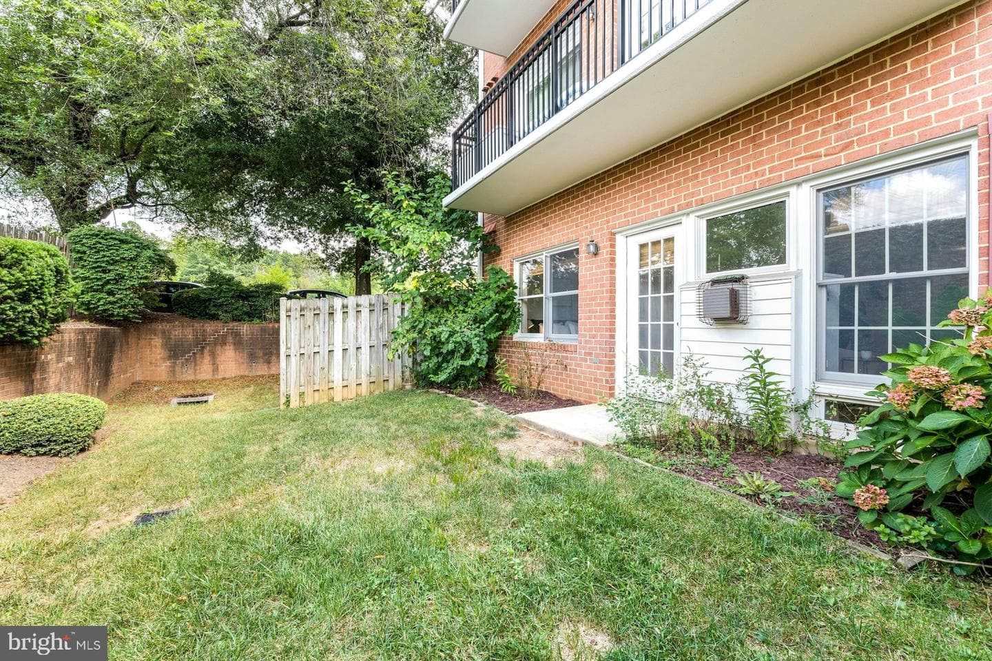 6940 Fairfax Drive #110 photo 11