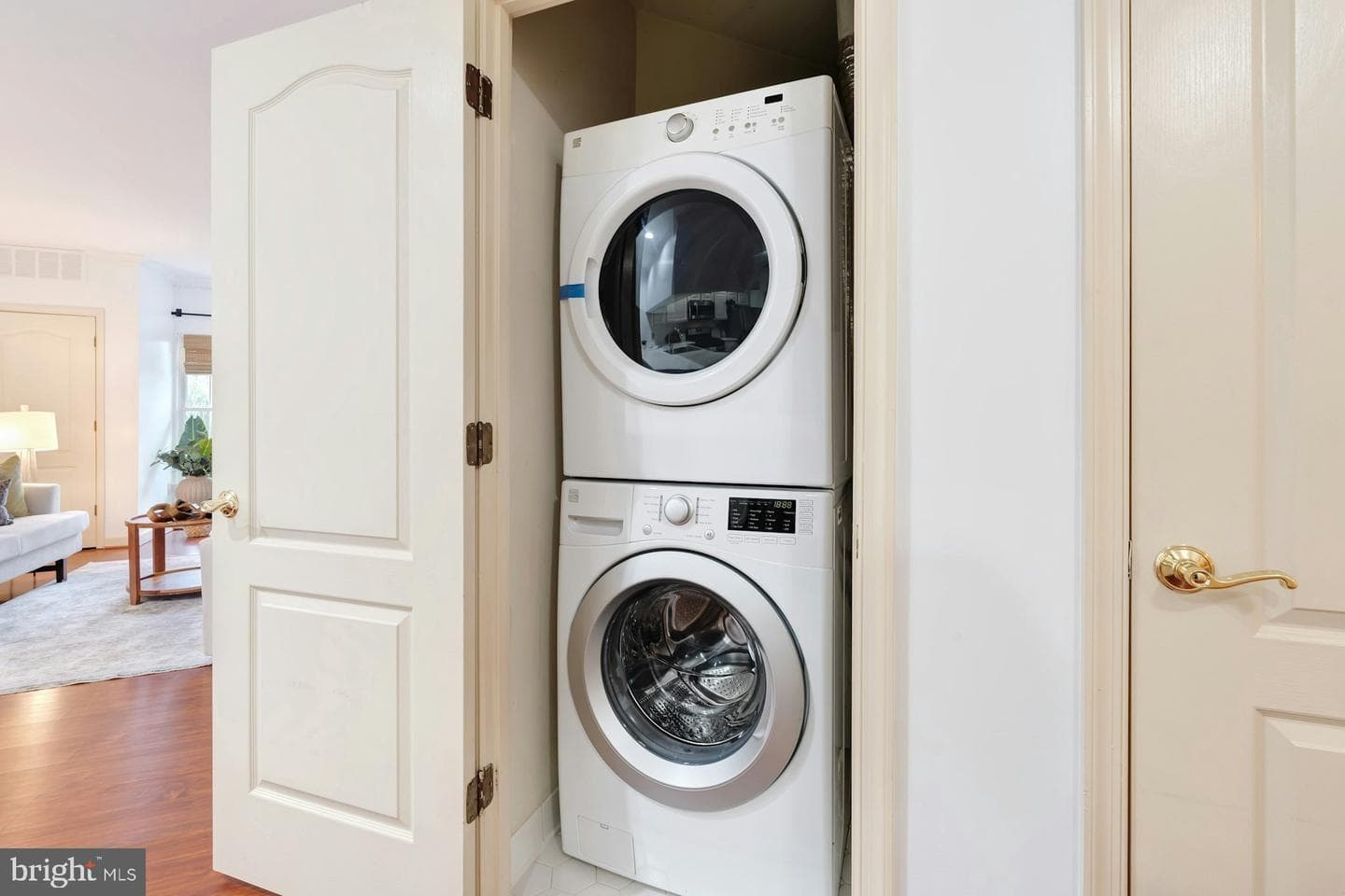 6940 Fairfax Drive #110 photo 18