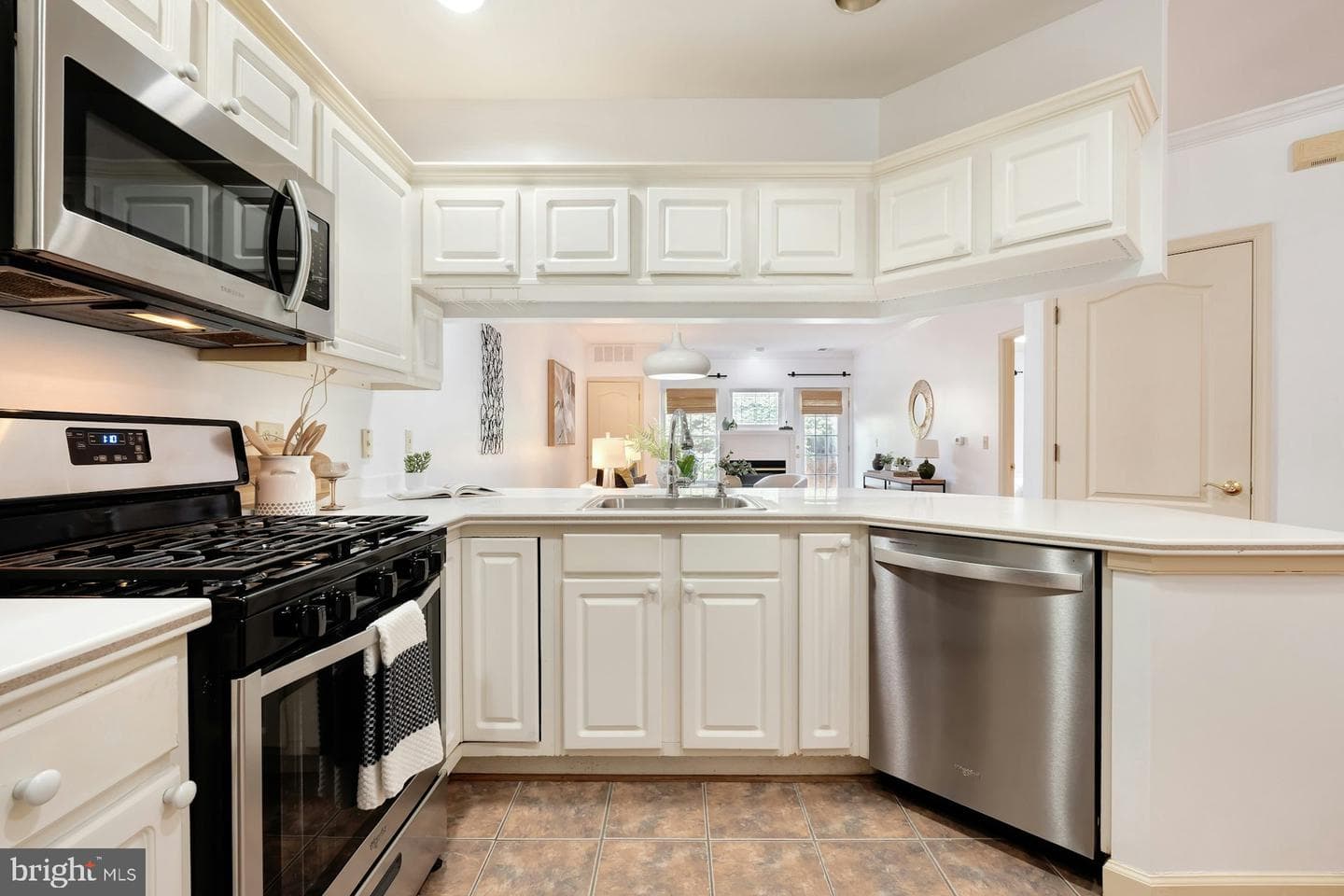 6940 Fairfax Drive #110 photo 7