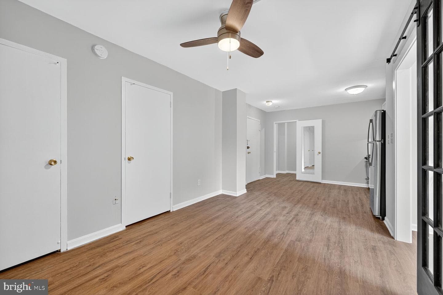 1121 Arlington Boulevard #548 photo 7