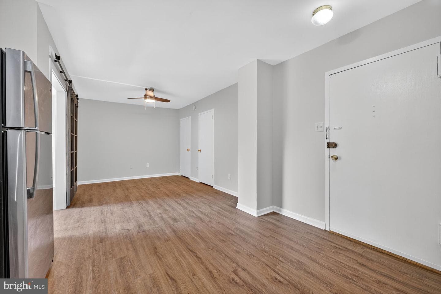 1121 Arlington Boulevard #548 photo 9