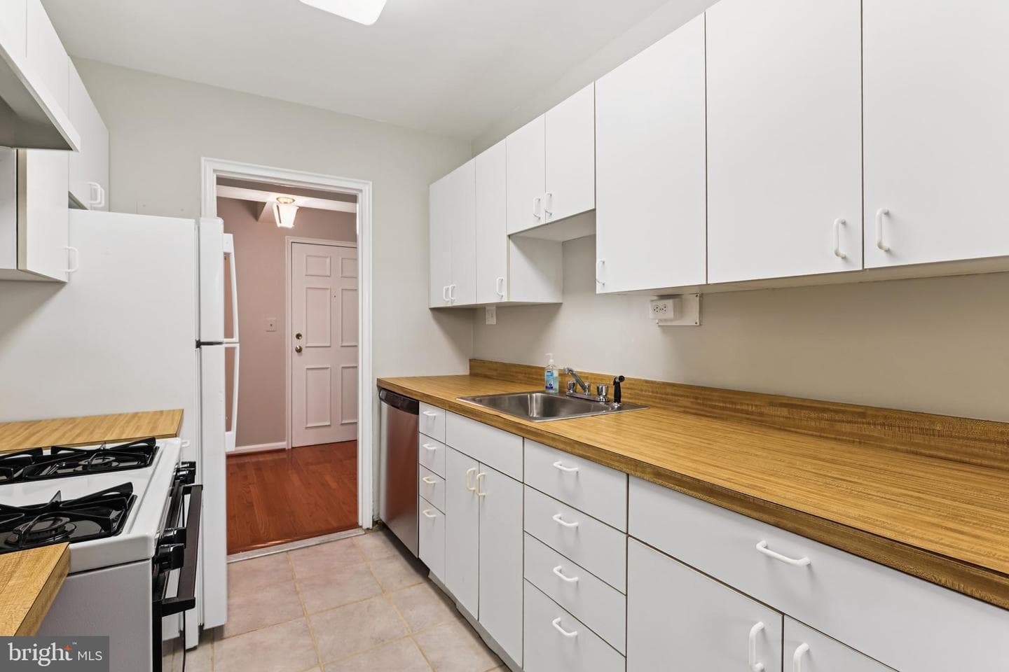 110 N George Mason Drive #110-3 photo 9