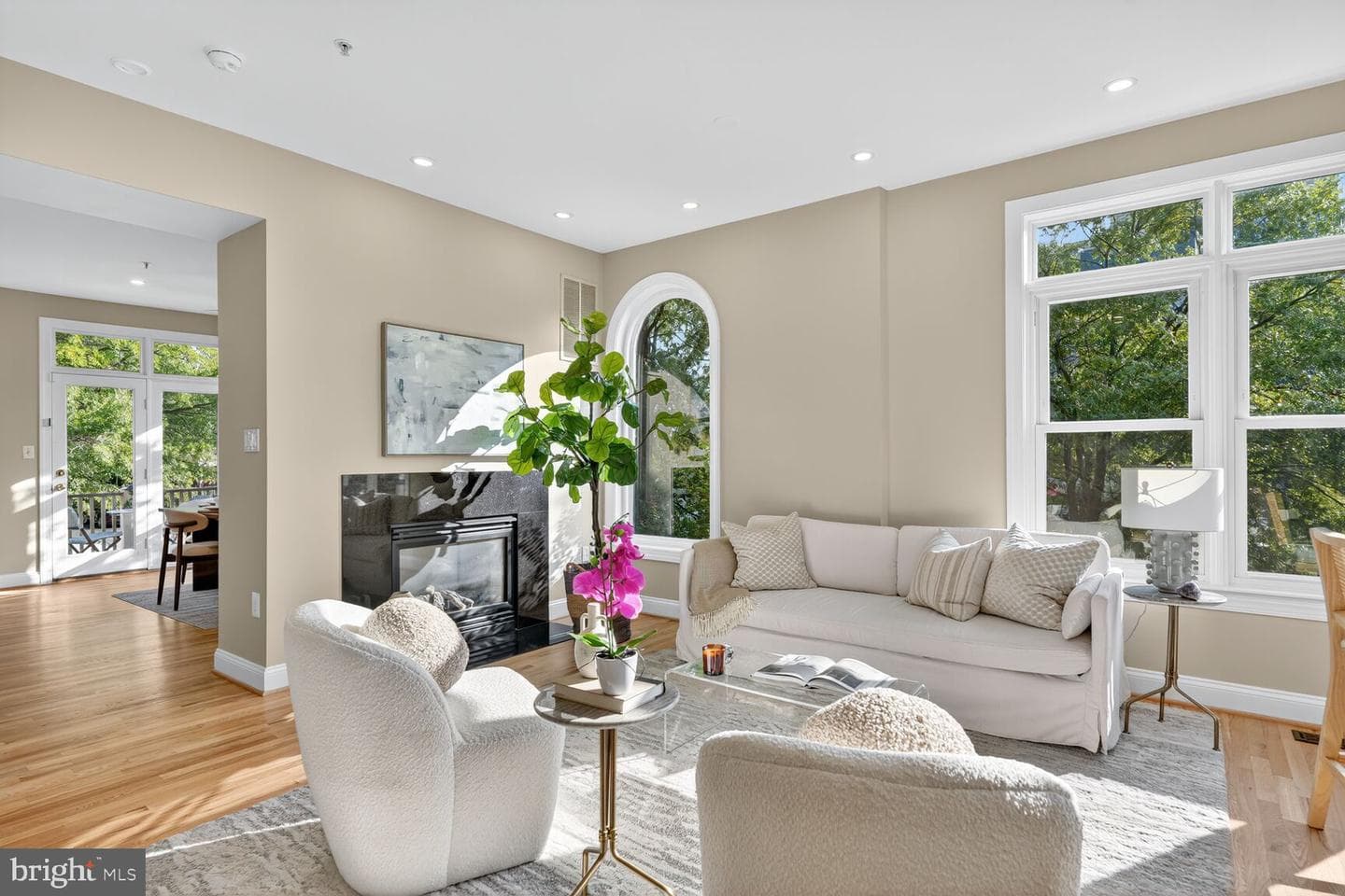 3301 Washington Boulevard photo 11
