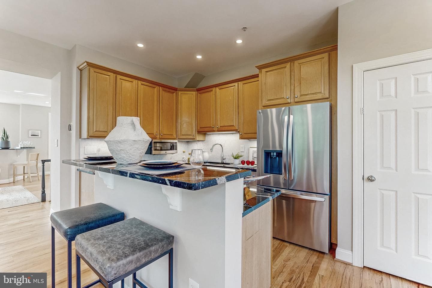 3301 Washington Boulevard photo 21