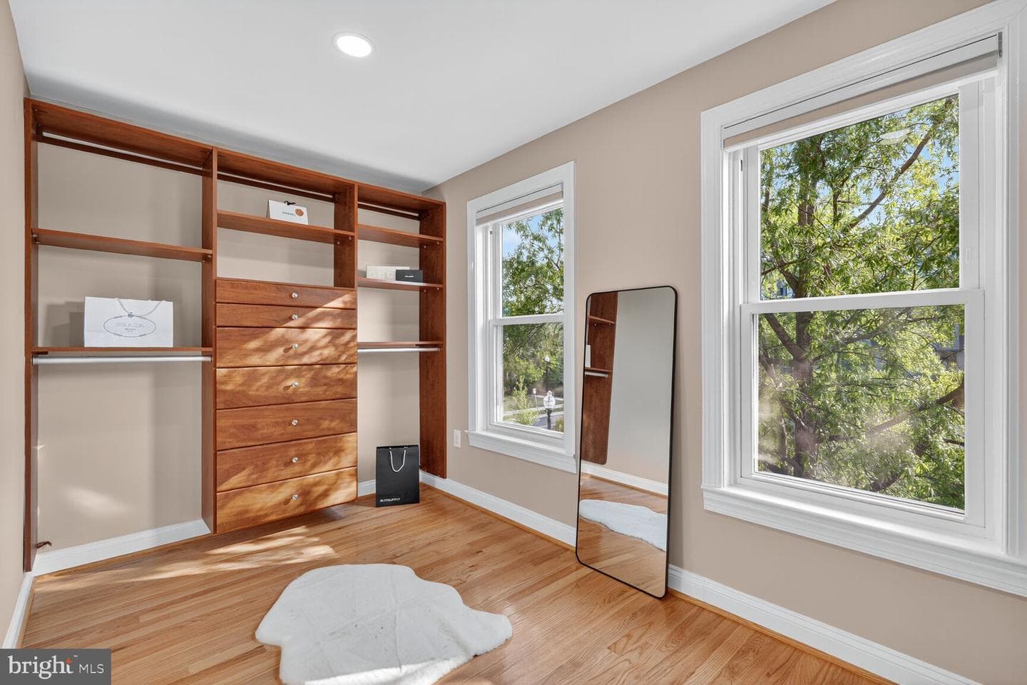 3301 Washington Boulevard photo 28