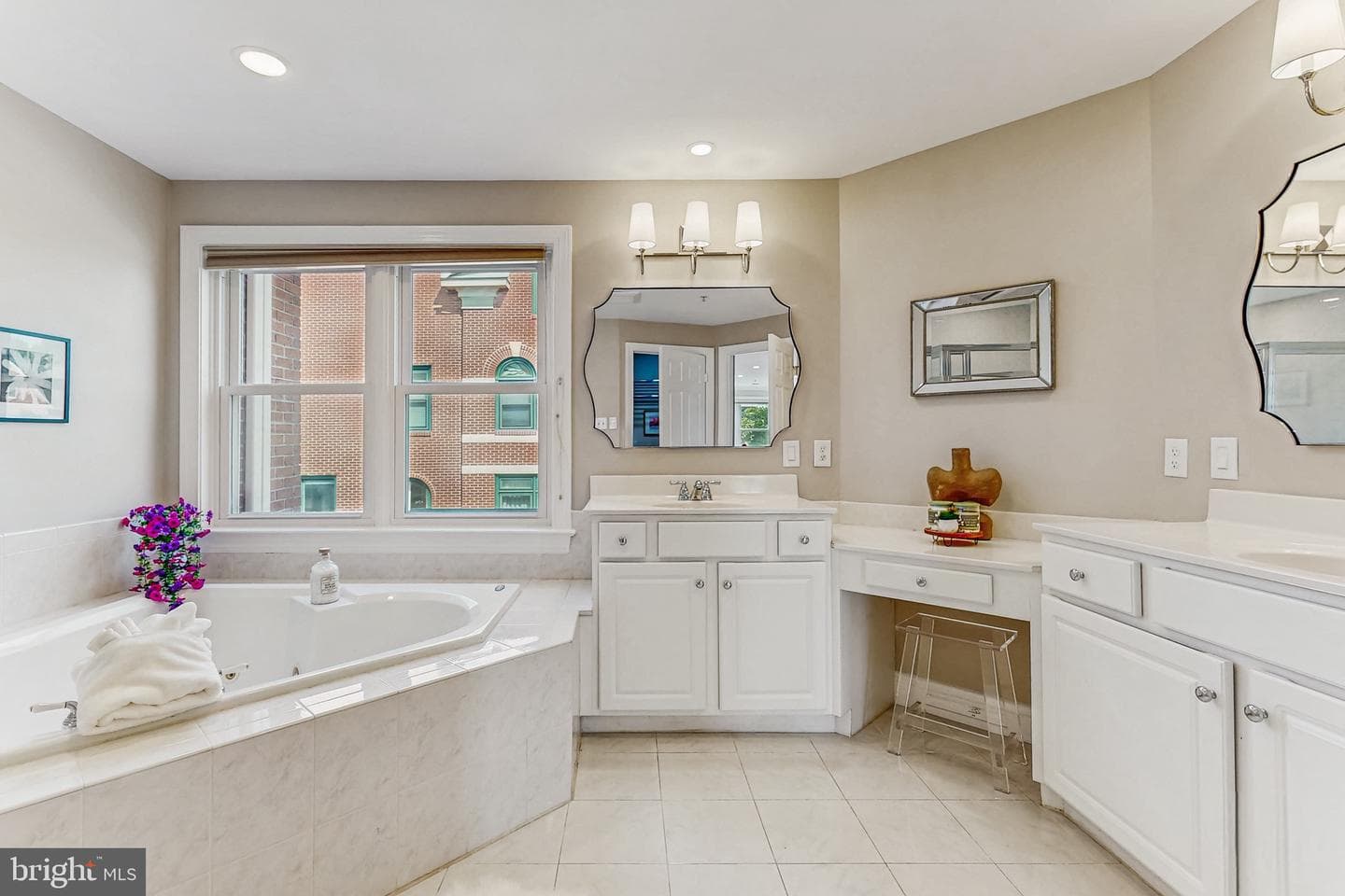 3301 Washington Boulevard photo 30