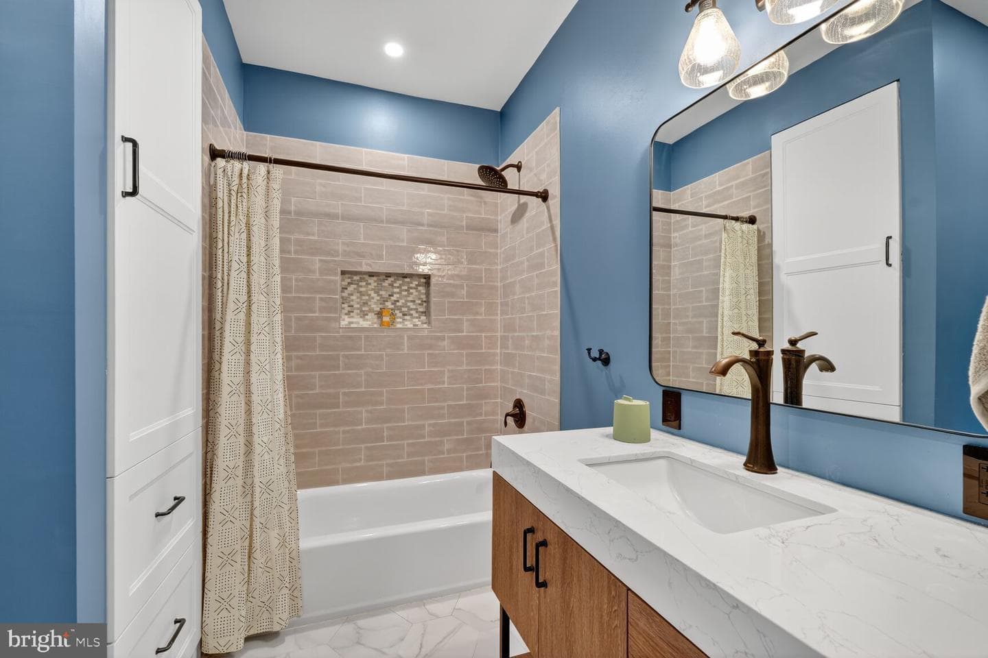 3301 Washington Boulevard photo 34