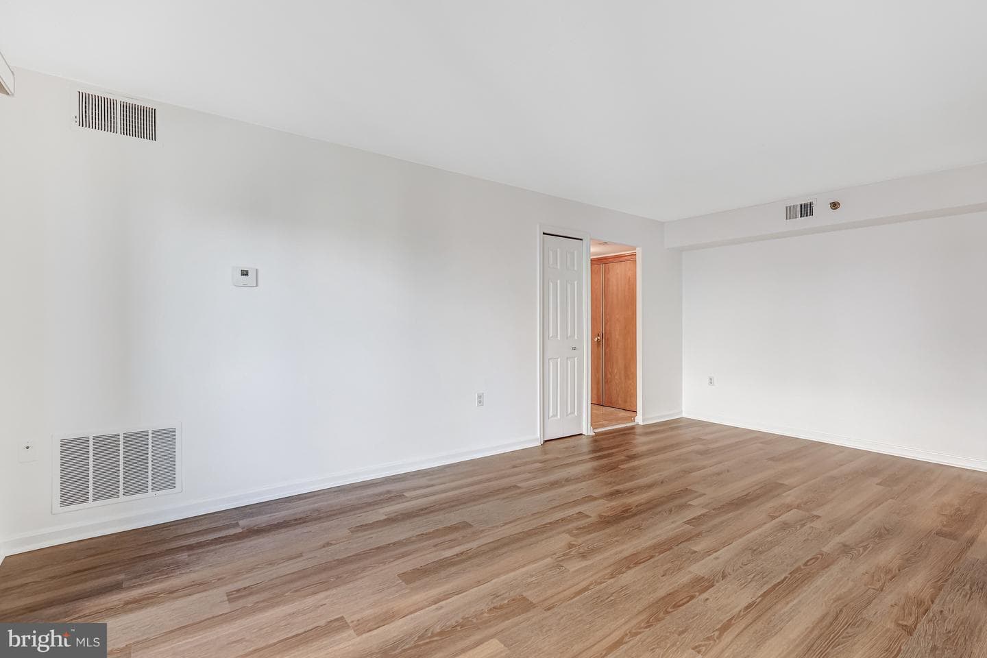 1301 N Courthouse Road #705 photo 18
