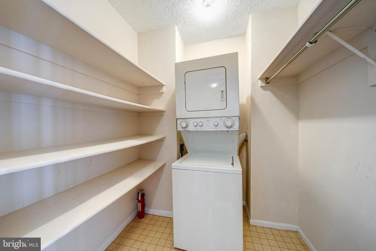 1600 N Oak Street #1204 photo 21