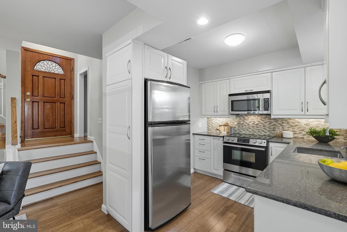 4812 Fairfax Drive photo 9