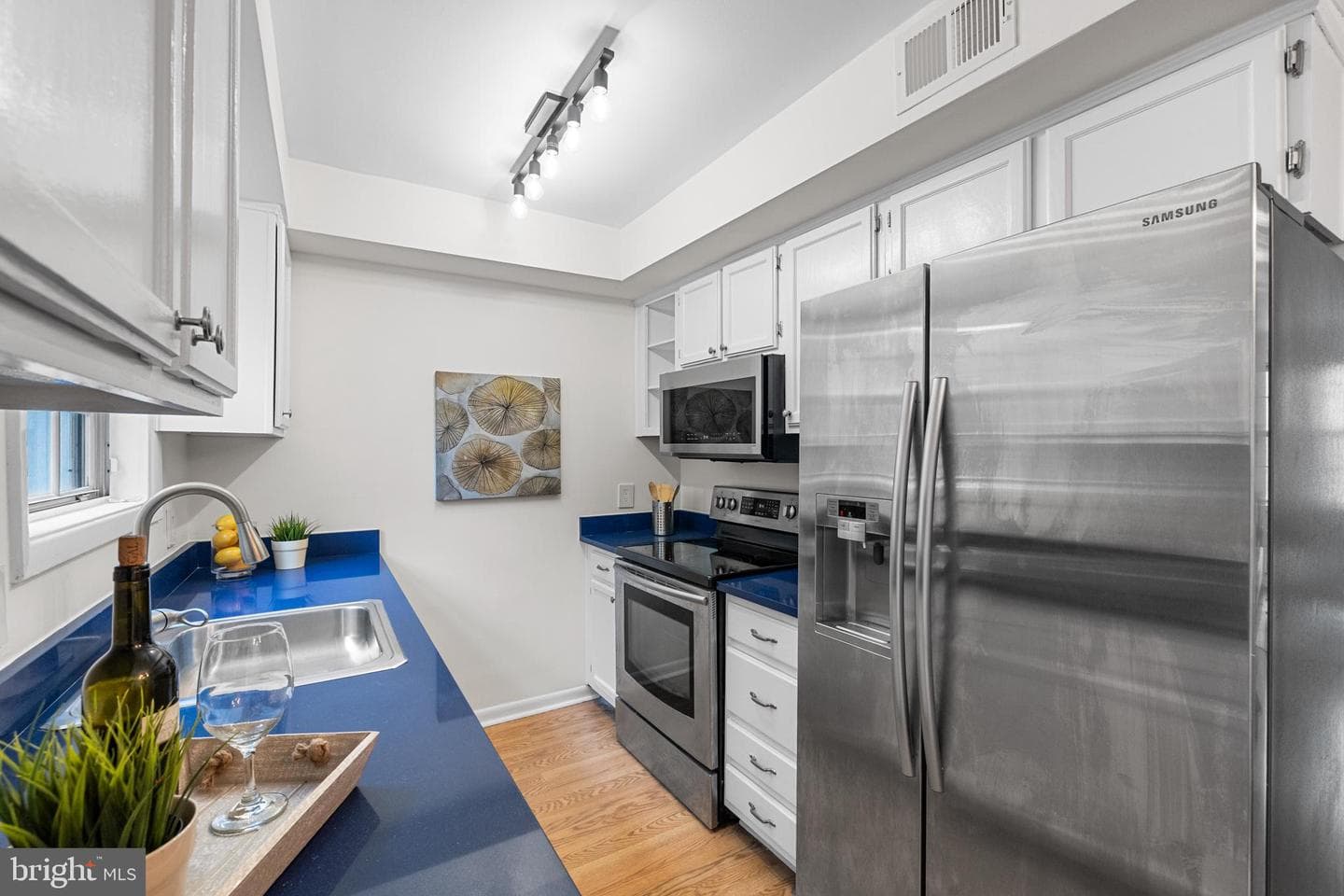 2715 S Walter Reed Drive #b photo 9