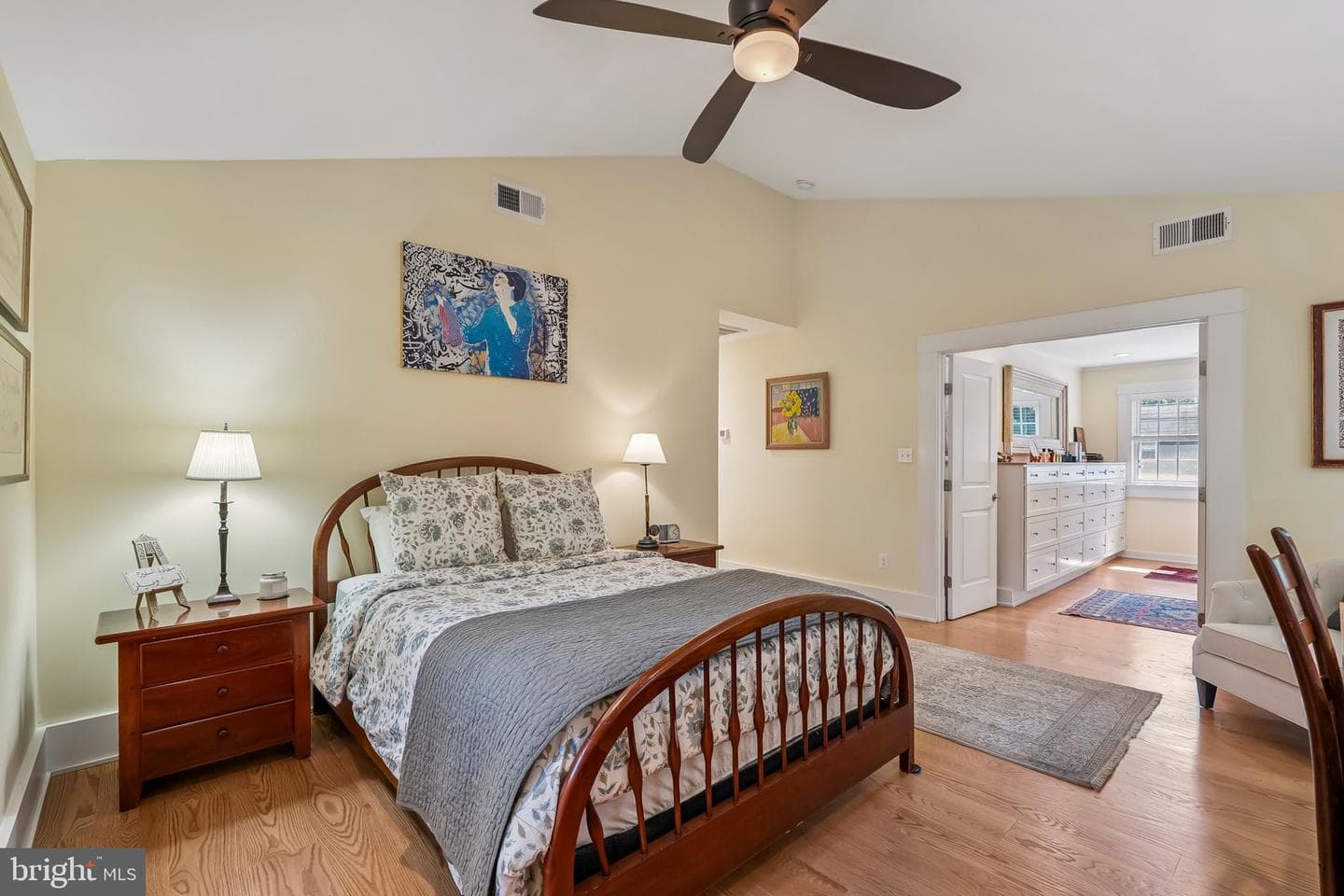 3701 N Oakland Street photo 20