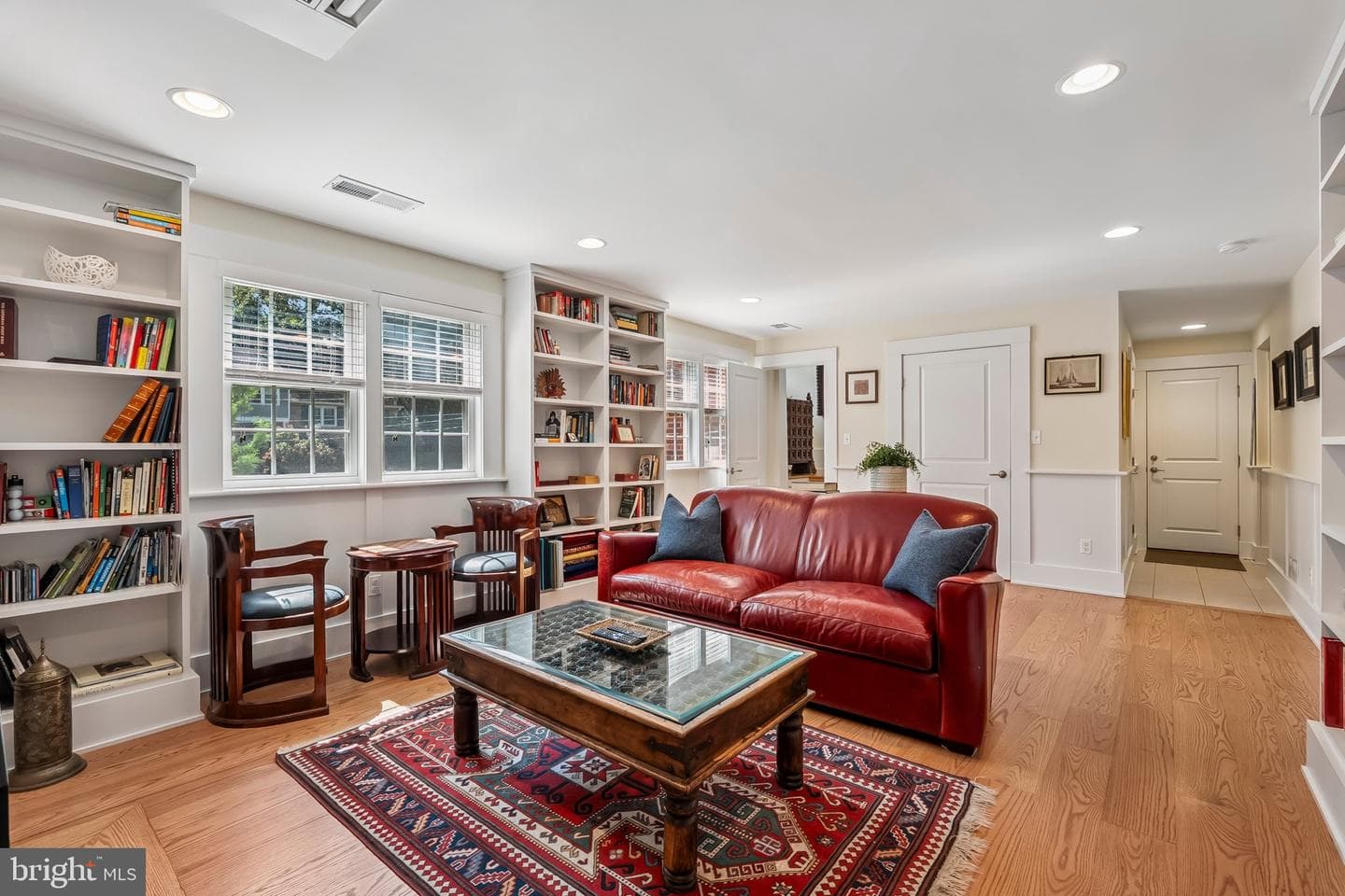 3701 N Oakland Street photo 30