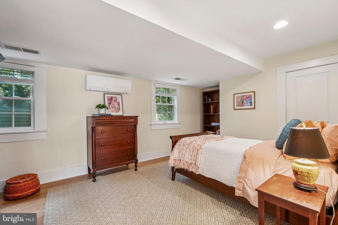 3701 N Oakland Street photo 34