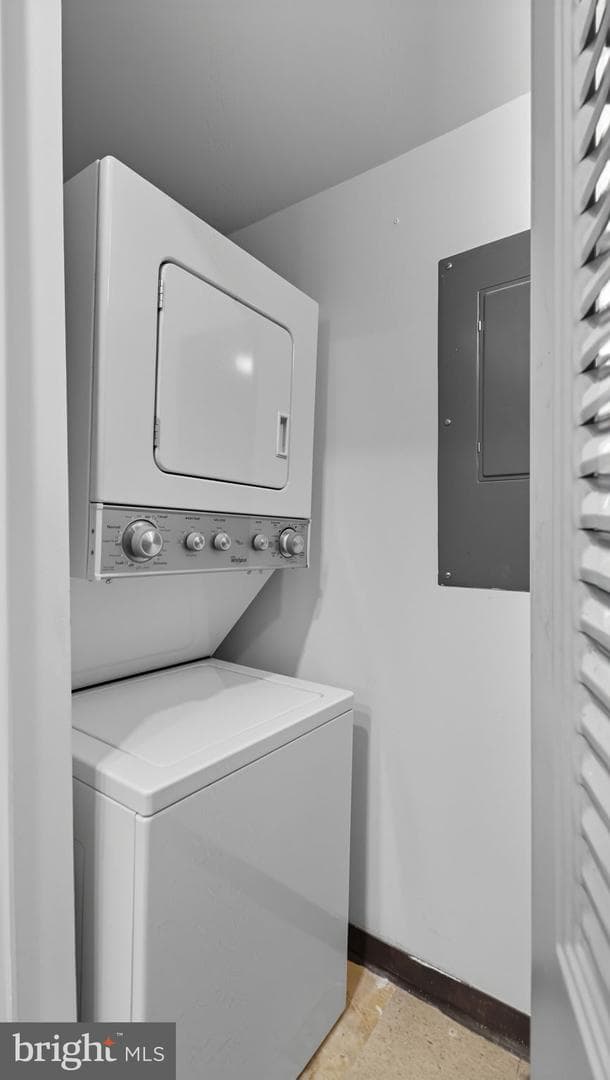 1029 N Stuart Street #204 photo 21