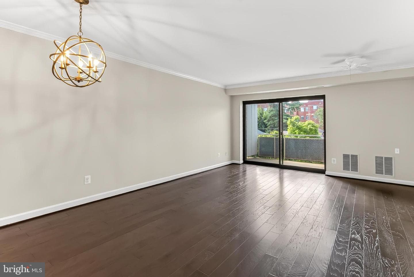 1931 N Cleveland Street #409 photo 7