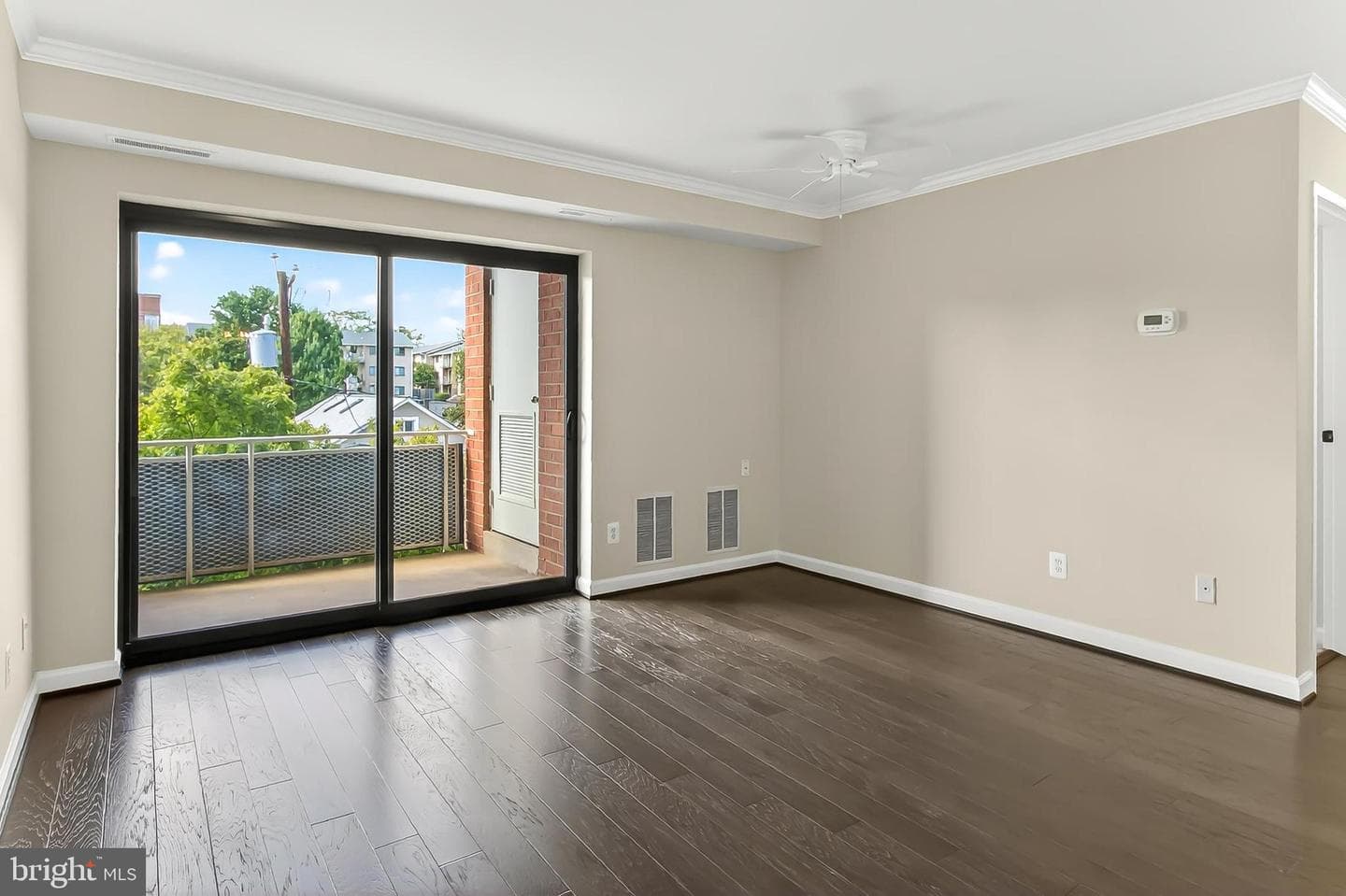1931 N Cleveland Street #409 photo 9
